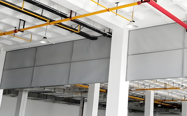 商场防烟分区常闭节点:泾源挡烟垂壁高度与控制器接线图解 商场防烟分区常闭节点:泾源挡烟垂壁高度与控制器接线图解